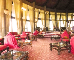 Standard Queen Size bed ( Imperial )